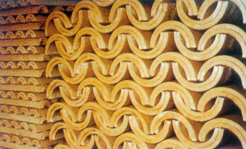 硬质聚氨酯保温瓦